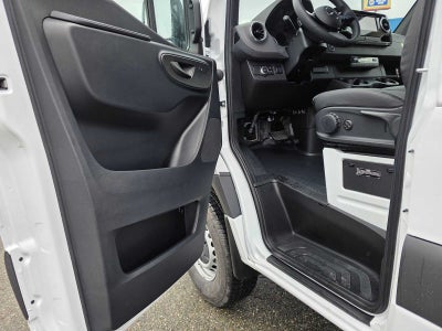 2026 Mercedes-Benz Sprinter 2500 High Roof I4 Diesel HO 170 AWD