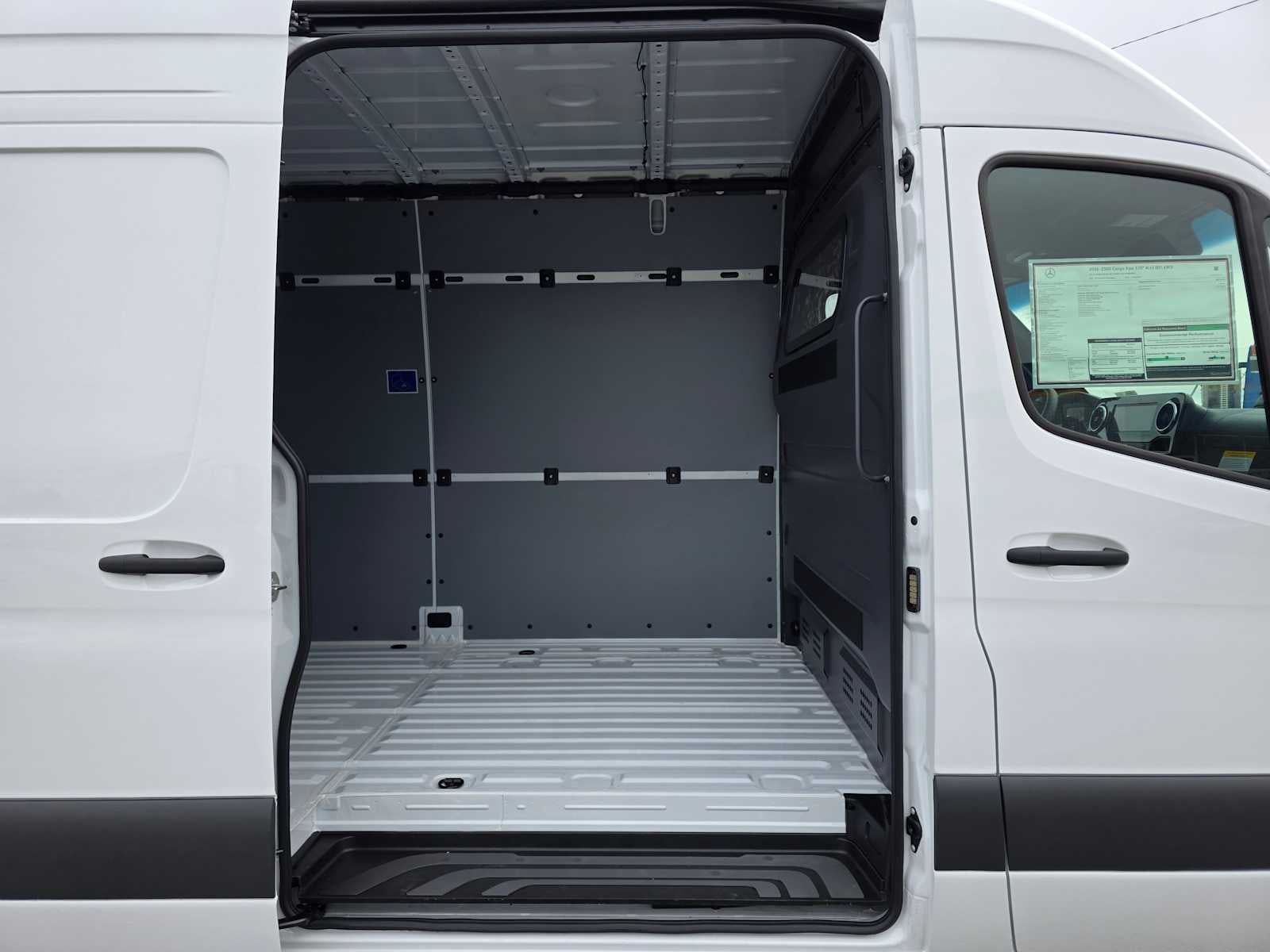 2026 Mercedes-Benz Sprinter 2500 High Roof I4 Diesel HO 170 AWD