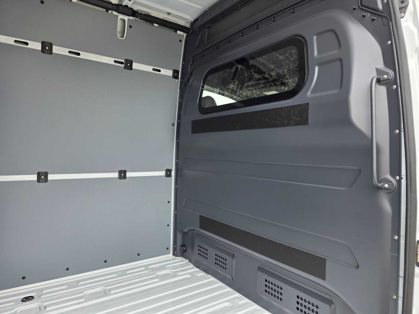 2026 Mercedes-Benz Sprinter 2500 High Roof I4 Diesel HO 170 AWD