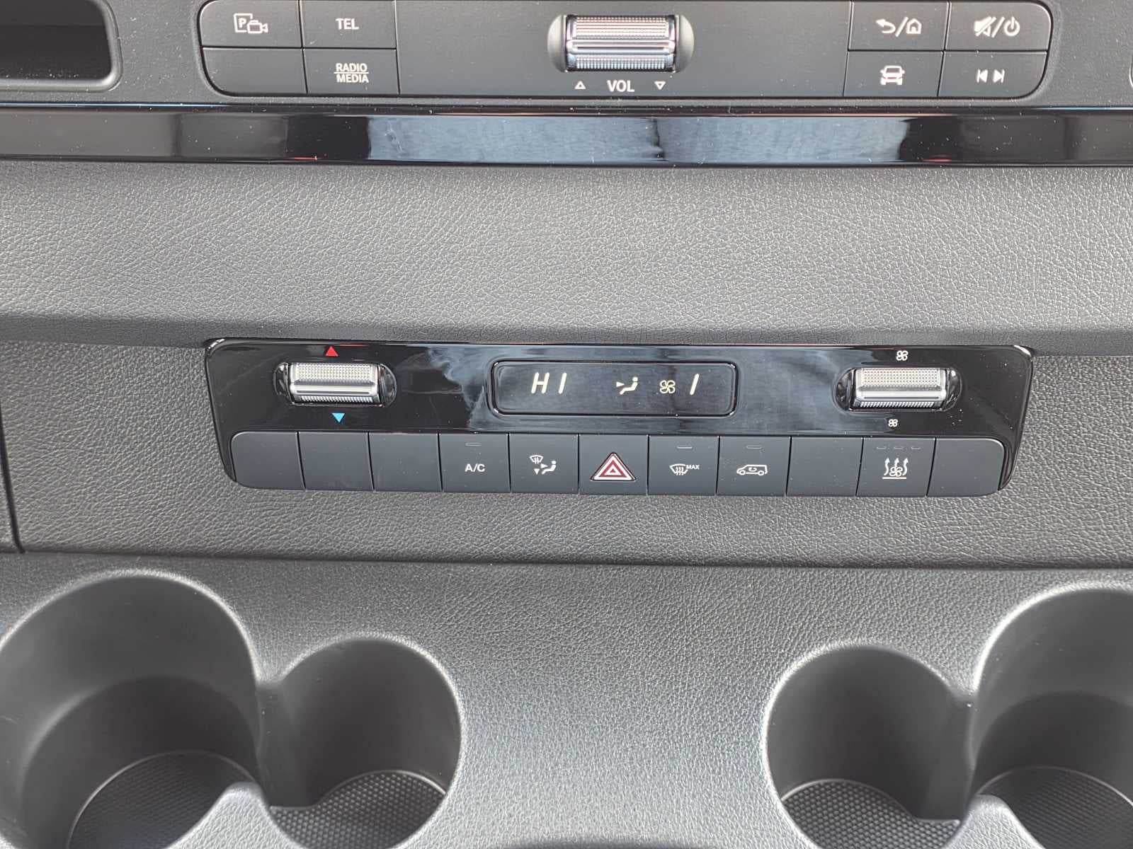 2026 Mercedes-Benz Sprinter 2500 High Roof I4 Diesel HO 170 AWD