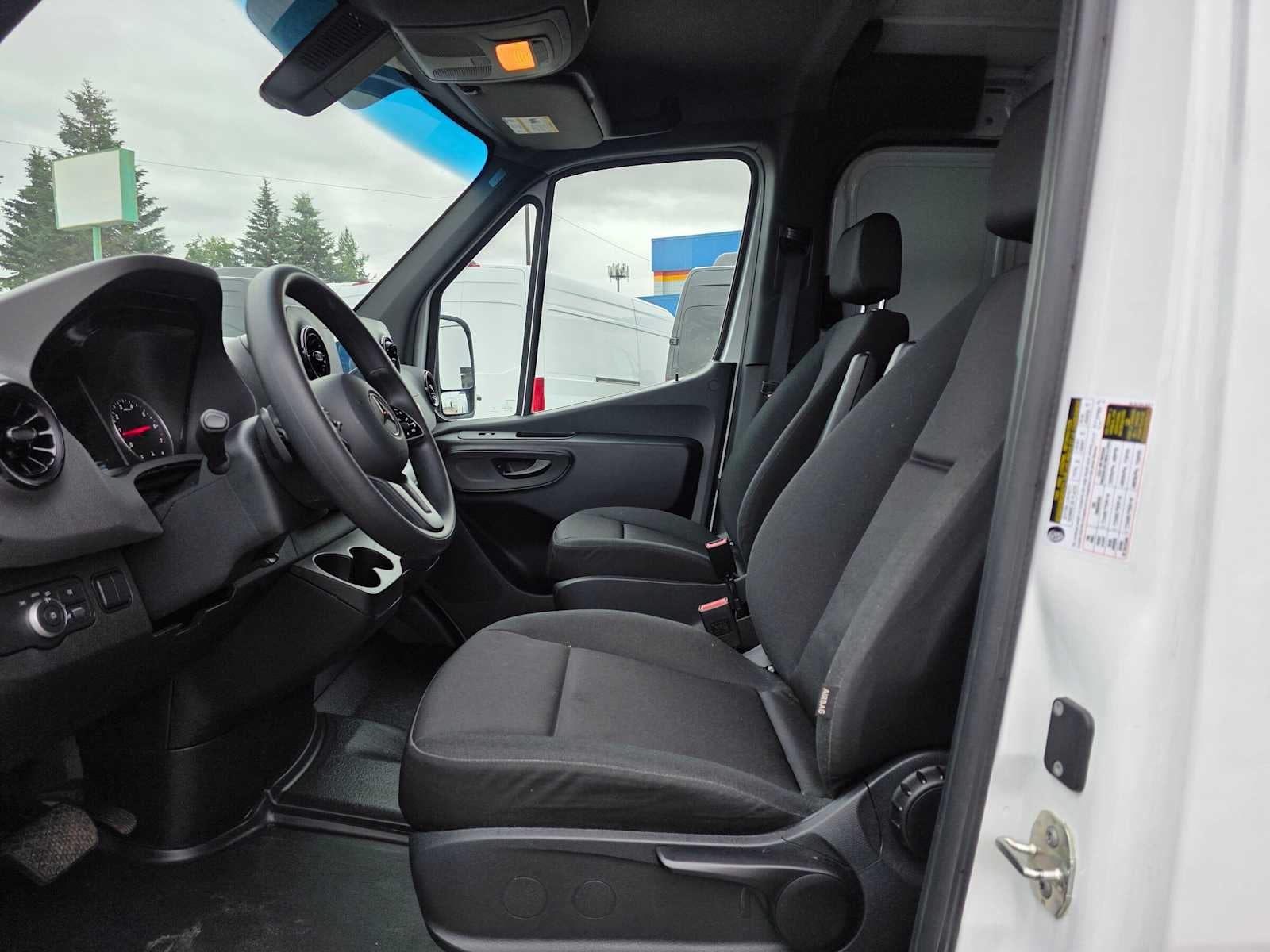 2023 Mercedes-Benz Sprinter Cargo Van 1500 Standard Roof I4 Gas 144 RWD