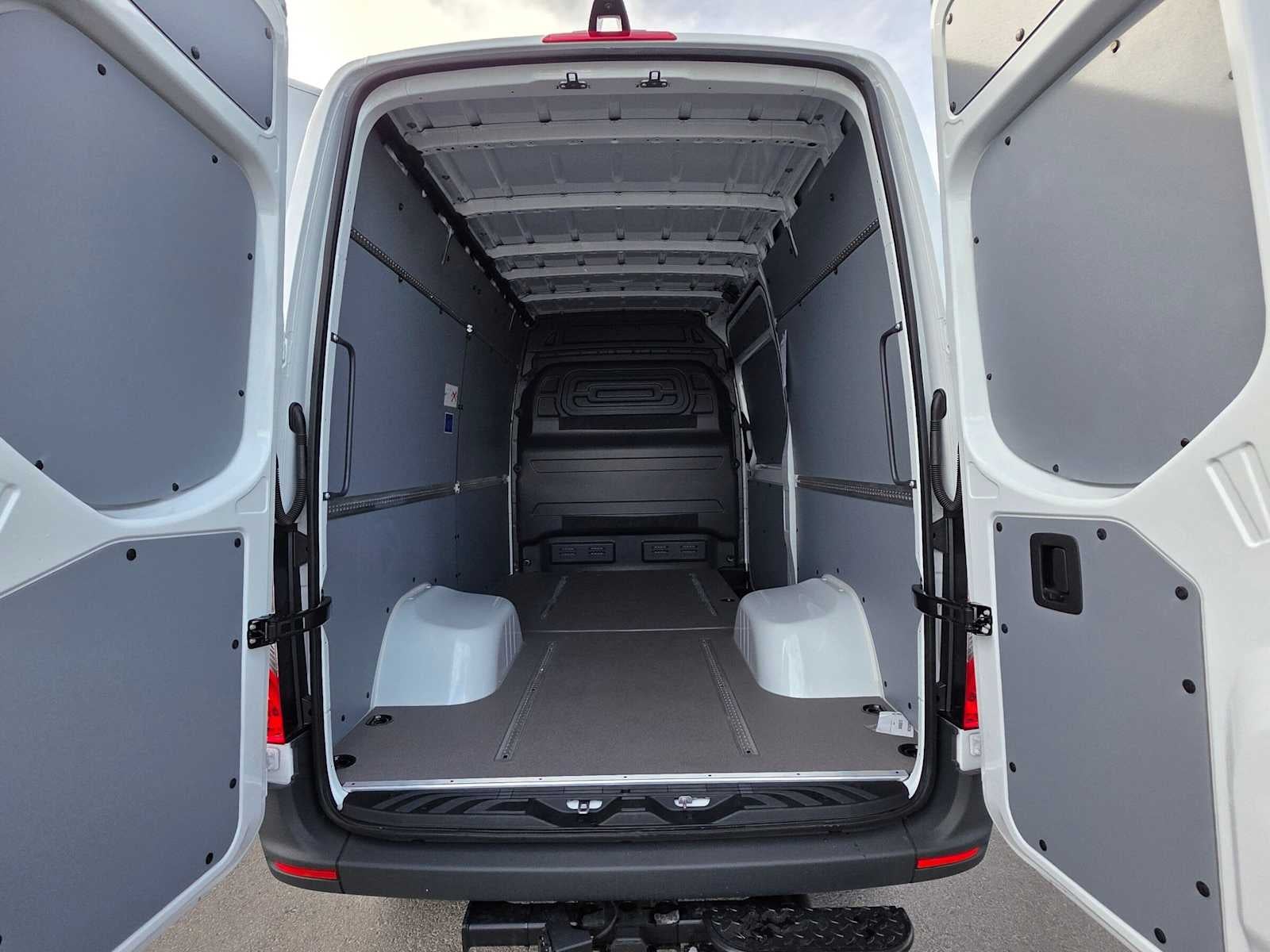 2026 Mercedes-Benz Sprinter Cargo 3500XD Standard Roof I4 Diesel HO 144 AWD