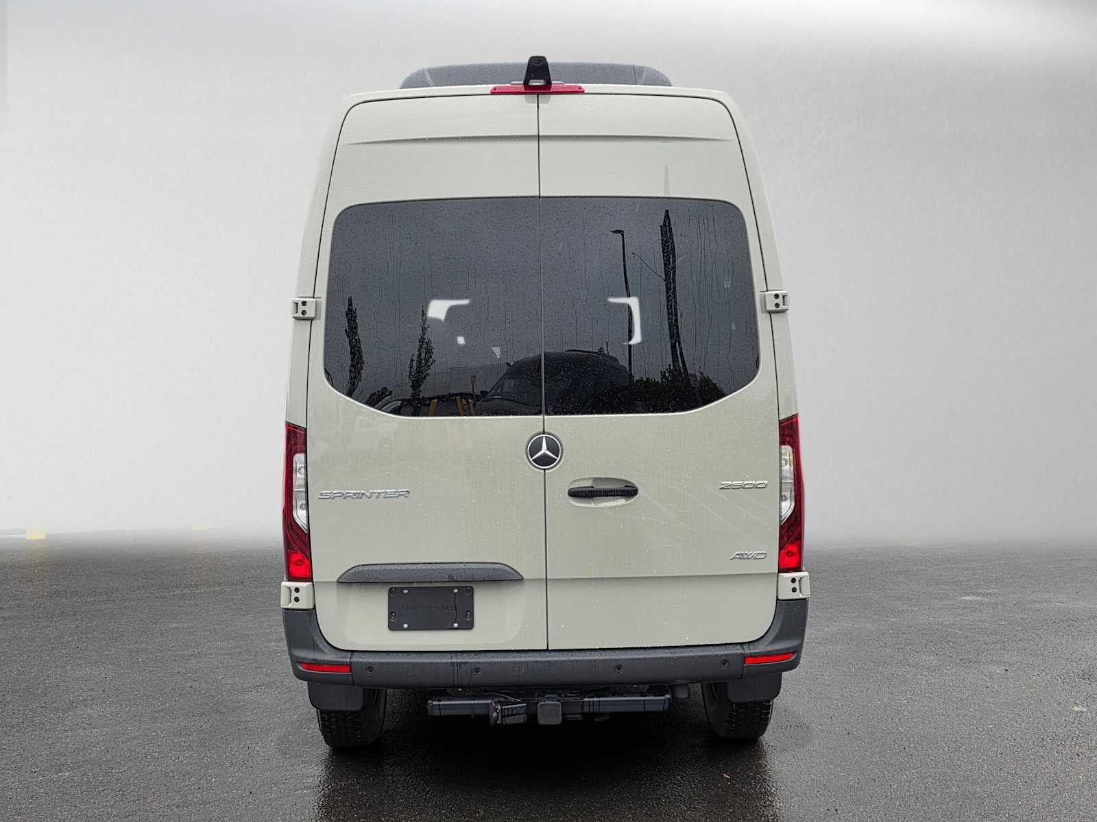 2026 Mercedes-Benz Sprinter Passenger 2500 Standard Roof I4 Diesel HO 144 AWD