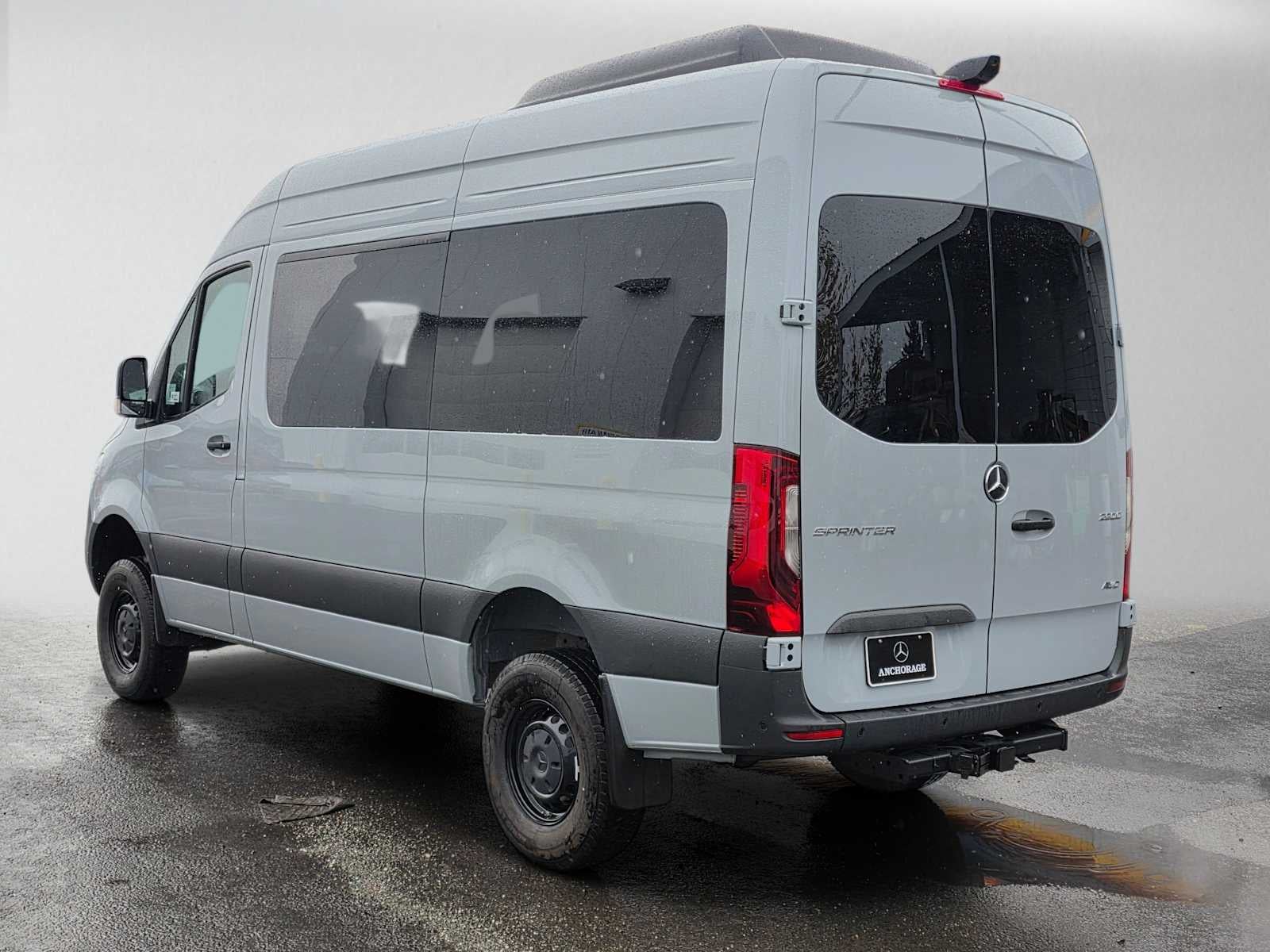 2026 Mercedes-Benz Sprinter Passenger 2500 Standard Roof I4 Diesel HO 144 AWD
