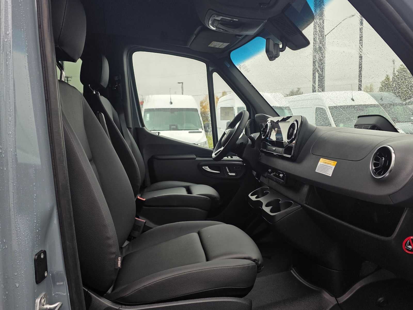 2026 Mercedes-Benz Sprinter Passenger 2500 Standard Roof I4 Diesel HO 144 AWD