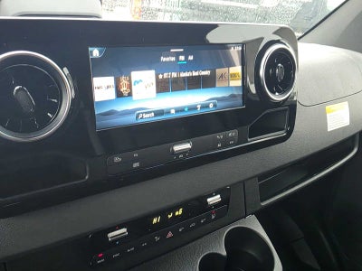 2026 Mercedes-Benz Sprinter Passenger 2500 Standard Roof I4 Diesel HO 144 AWD