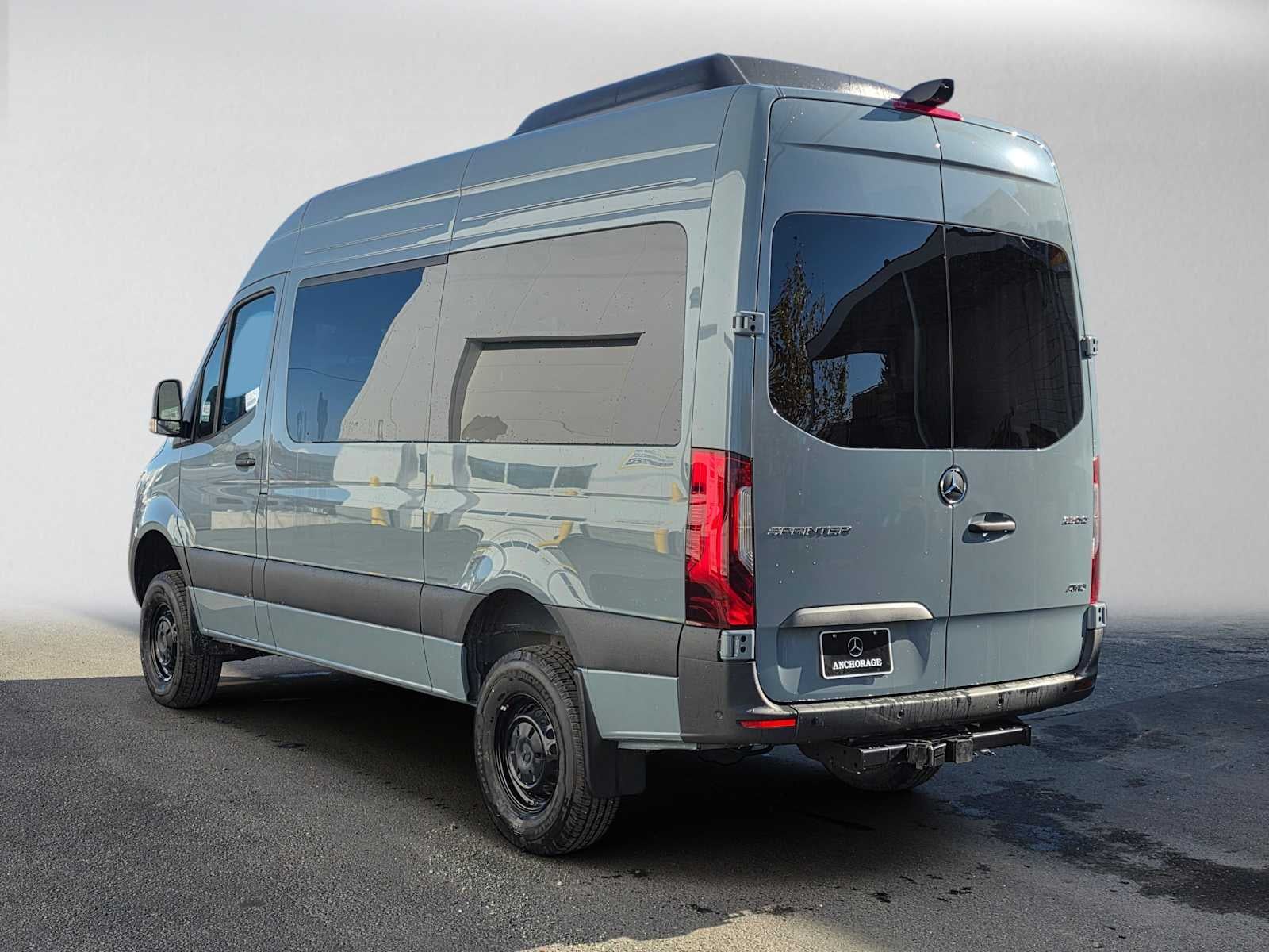 2026 Mercedes-Benz Sprinter Passenger 2500 Standard Roof I4 Diesel HO 144 AWD