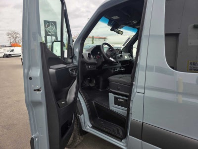 2026 Mercedes-Benz Sprinter Passenger 2500 Standard Roof I4 Diesel HO 144 AWD