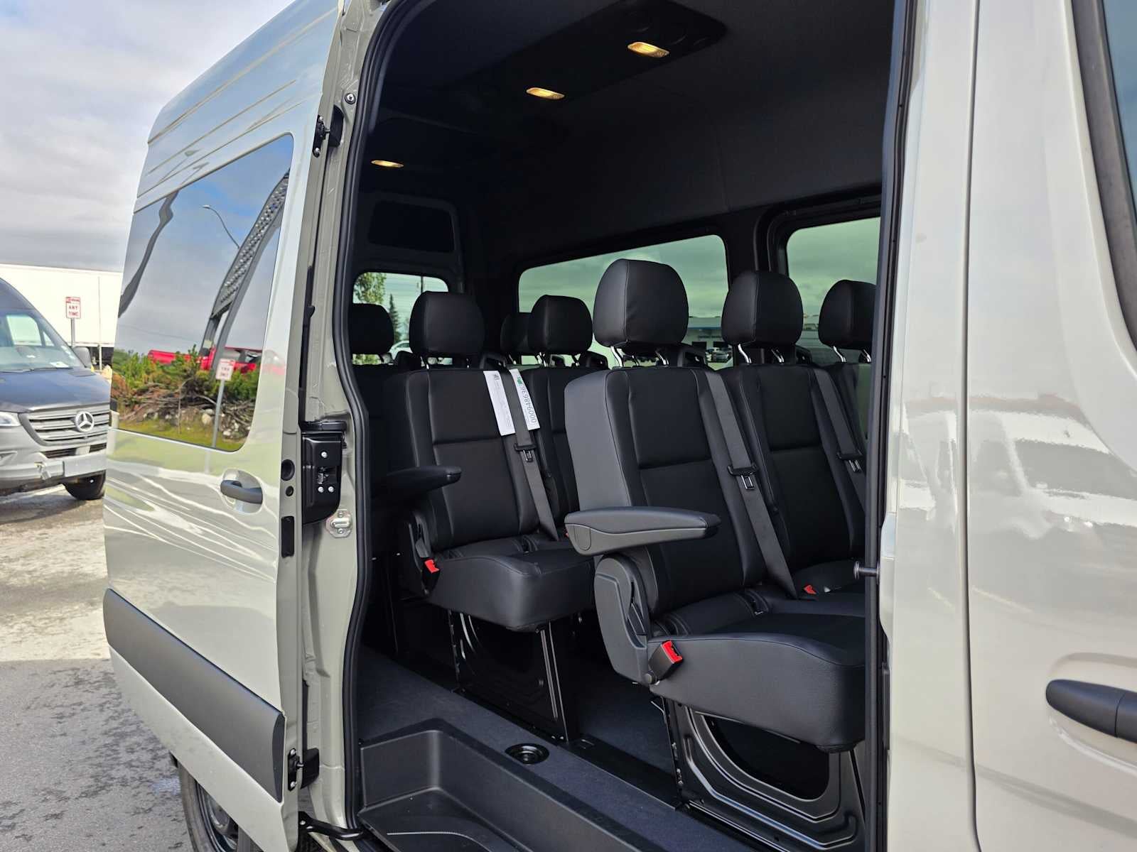 2026 Mercedes-Benz Sprinter Passenger Van 2500 Standard Roof I4 Diesel HO 144 AWD