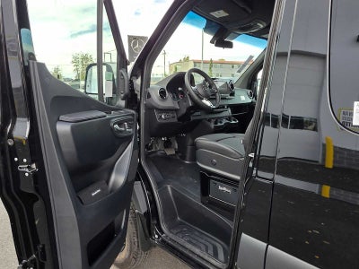 2026 Mercedes-Benz Sprinter Passenger 2500 Standard Roof I4 Diesel HO 144 AWD
