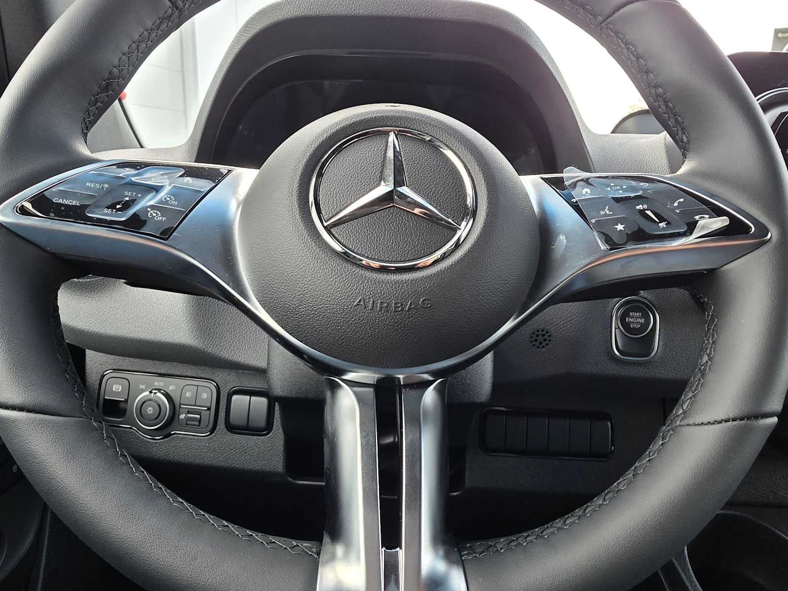 2026 Mercedes-Benz Sprinter Passenger 2500 Standard Roof I4 Diesel HO 144 AWD