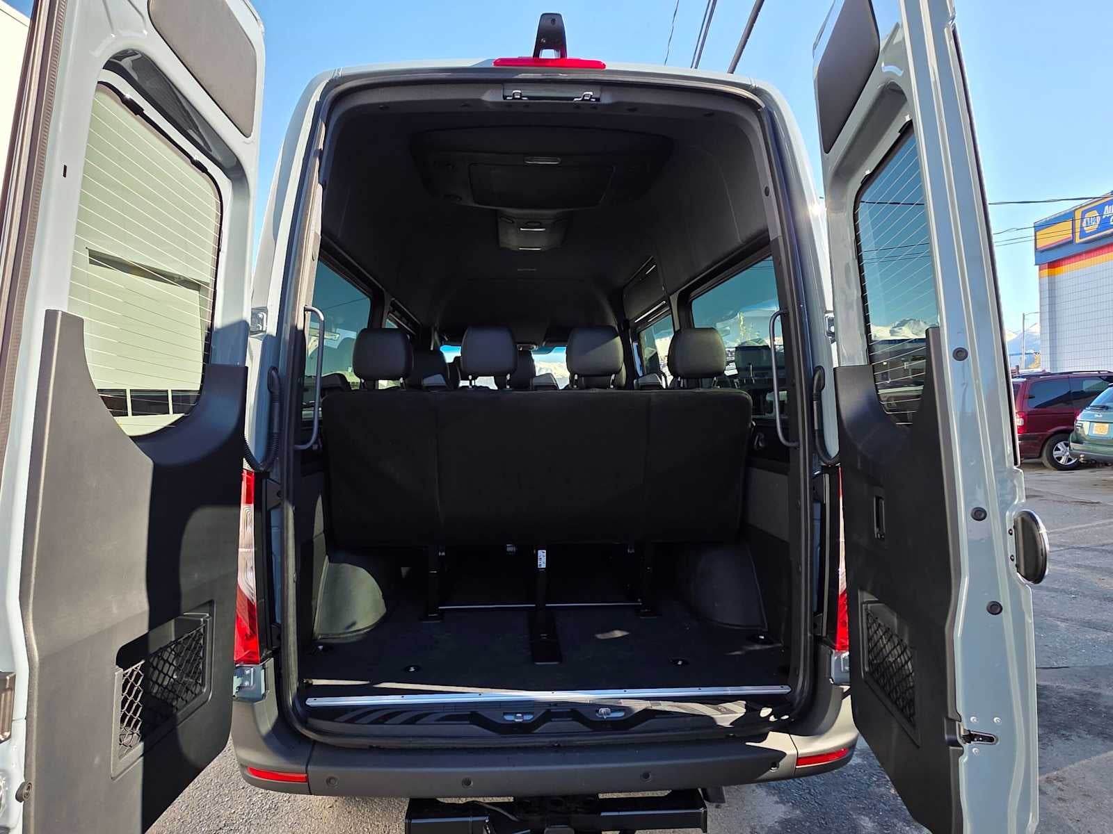 2026 Mercedes-Benz Sprinter Passenger 2500 Standard Roof I4 Diesel HO 144 AWD