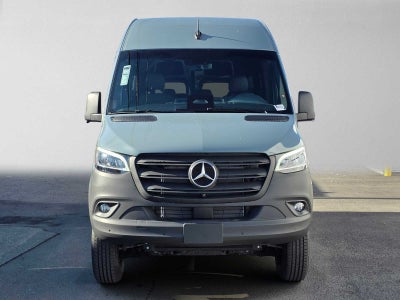 2026 Mercedes-Benz Sprinter Passenger 2500 Standard Roof I4 Diesel HO 144 AWD