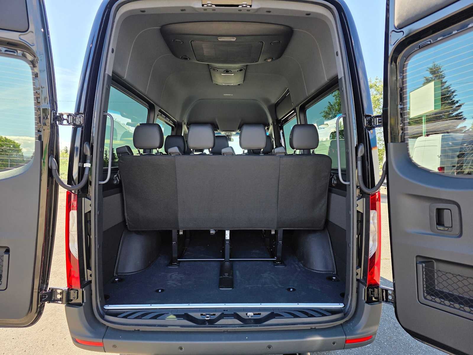 2026 Mercedes-Benz Sprinter Passenger Van 2500 Standard Roof I4 Diesel HO 144 AWD