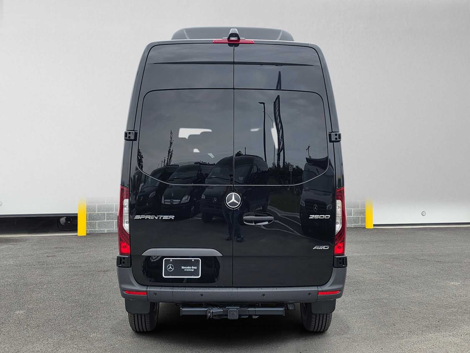 2026 Mercedes-Benz Sprinter Passenger 2500 Standard Roof I4 Diesel HO 144 AWD