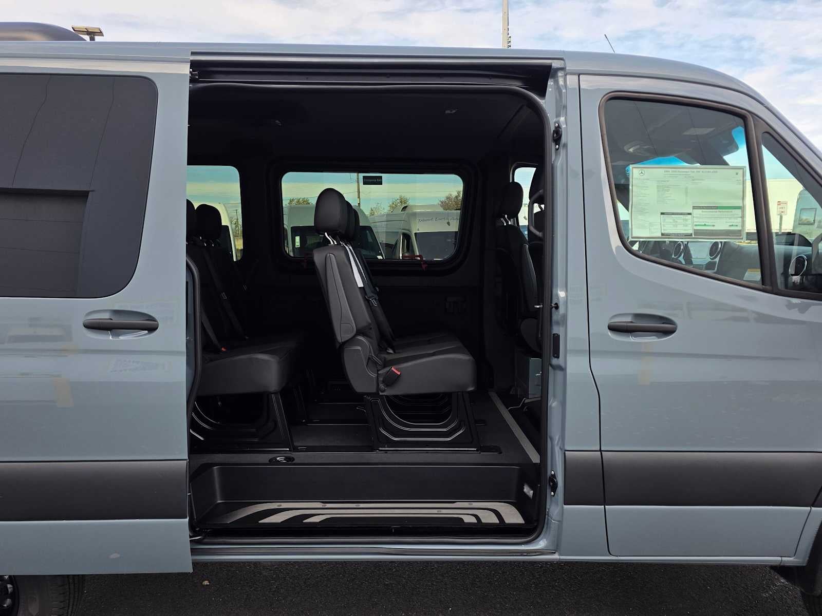 2026 Mercedes-Benz Sprinter Passenger 2500 Standard Roof I4 Diesel HO 144 AWD