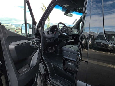 2026 Mercedes-Benz Sprinter Passenger 2500 Standard Roof I4 Diesel HO 144 AWD