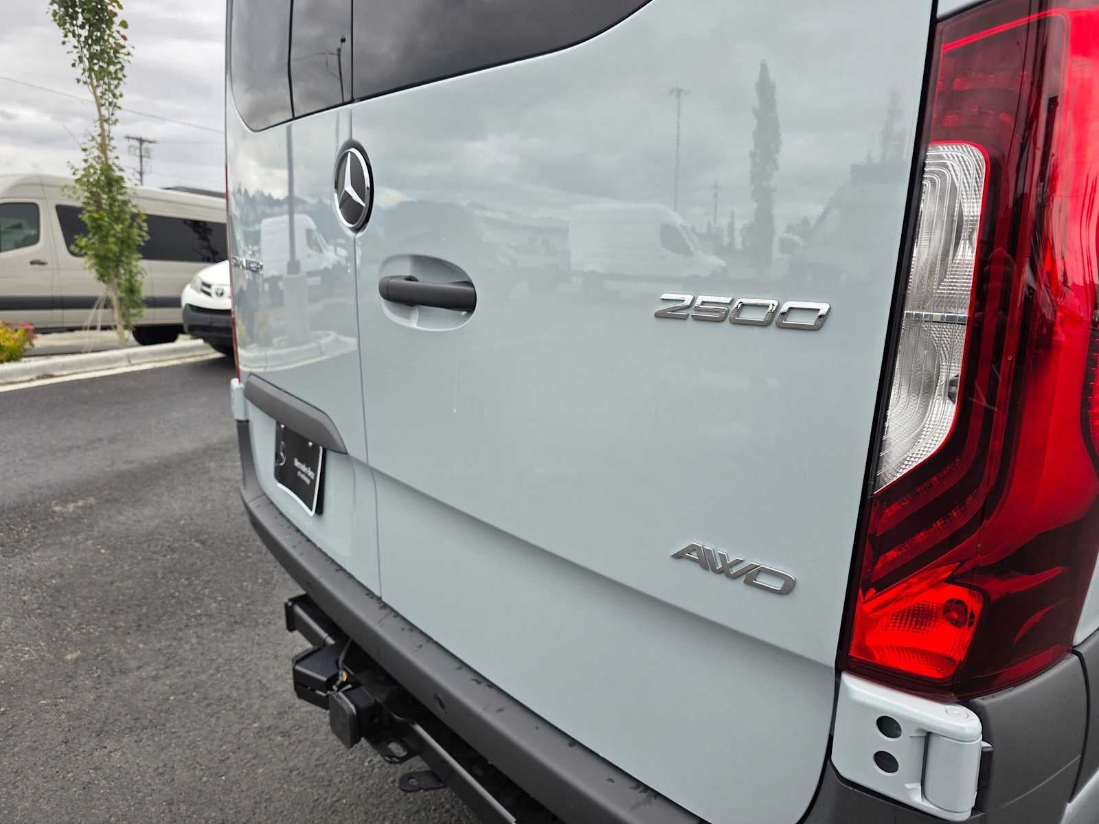 2026 Mercedes-Benz Sprinter Passenger Van 2500 Standard Roof I4 Diesel HO 144 AWD