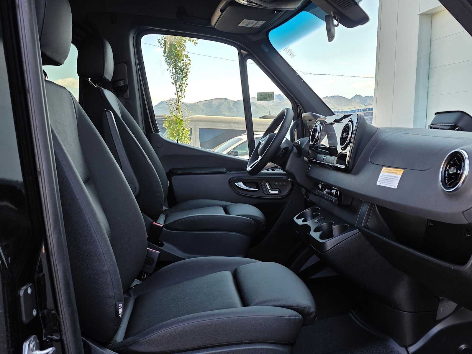 2026 Mercedes-Benz Sprinter Passenger 2500 Standard Roof I4 Diesel HO 144 AWD