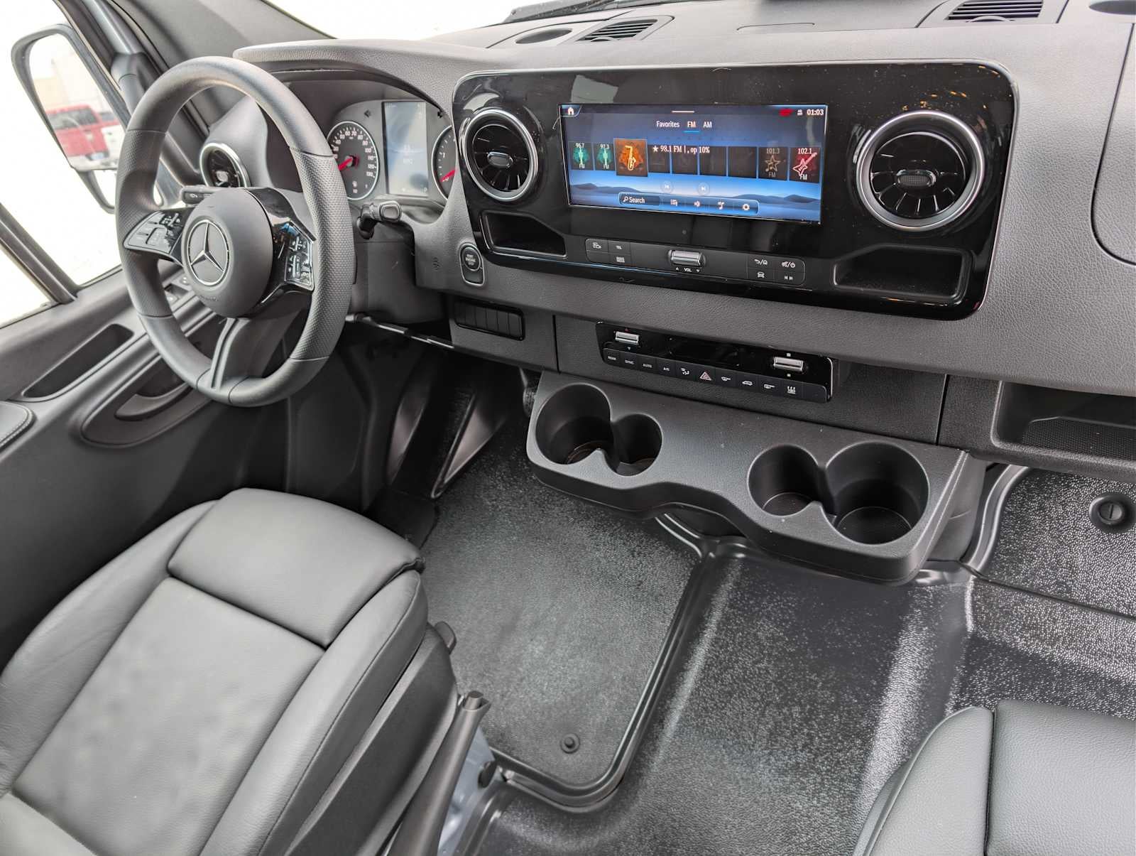 2025 Mercedes-Benz Sprinter Passenger Van 2500 Standard Roof I4 Diesel HO 144" AWD