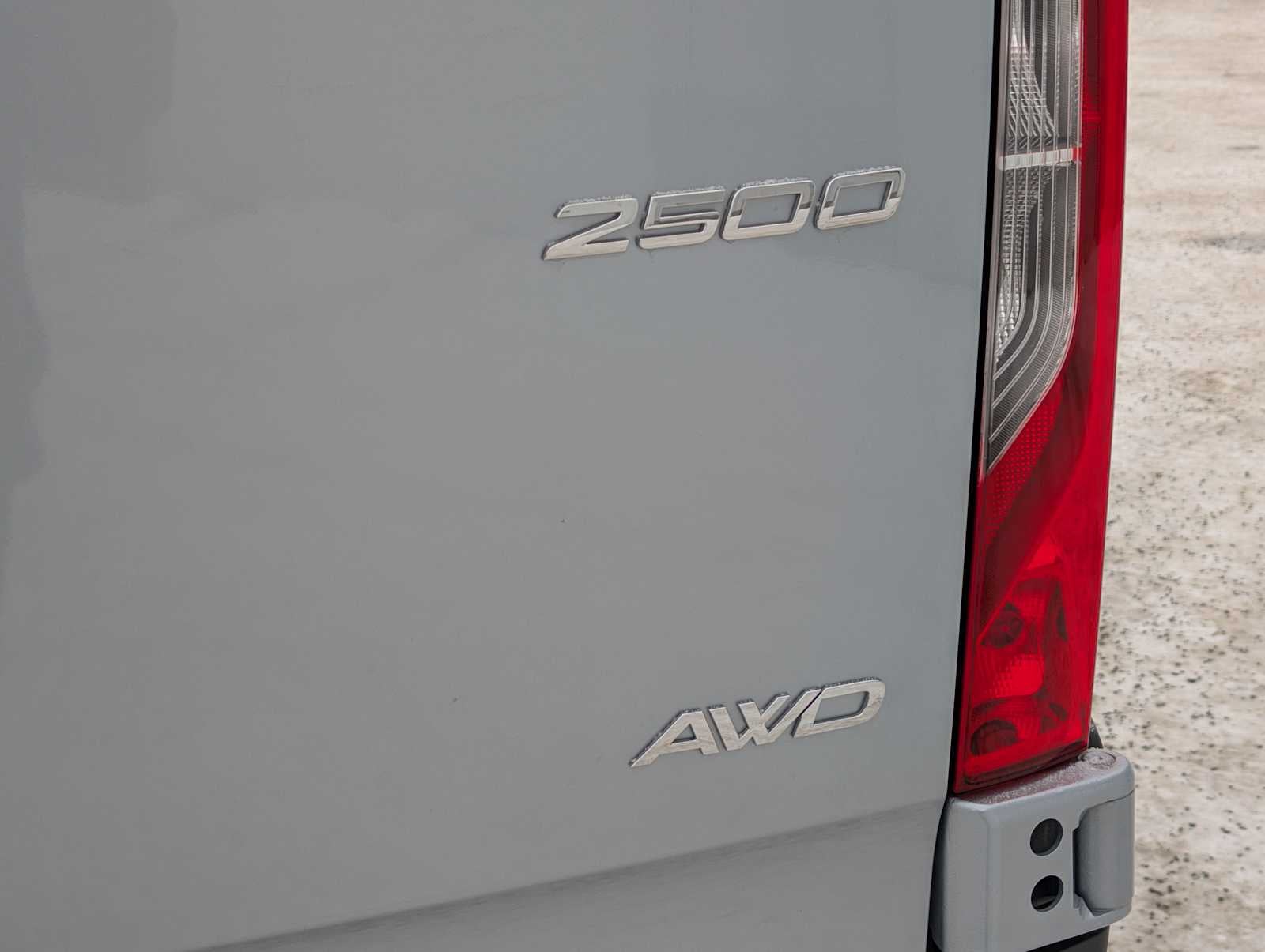 2025 Mercedes-Benz Sprinter Passenger Van 2500 Standard Roof I4 Diesel HO 144" AWD