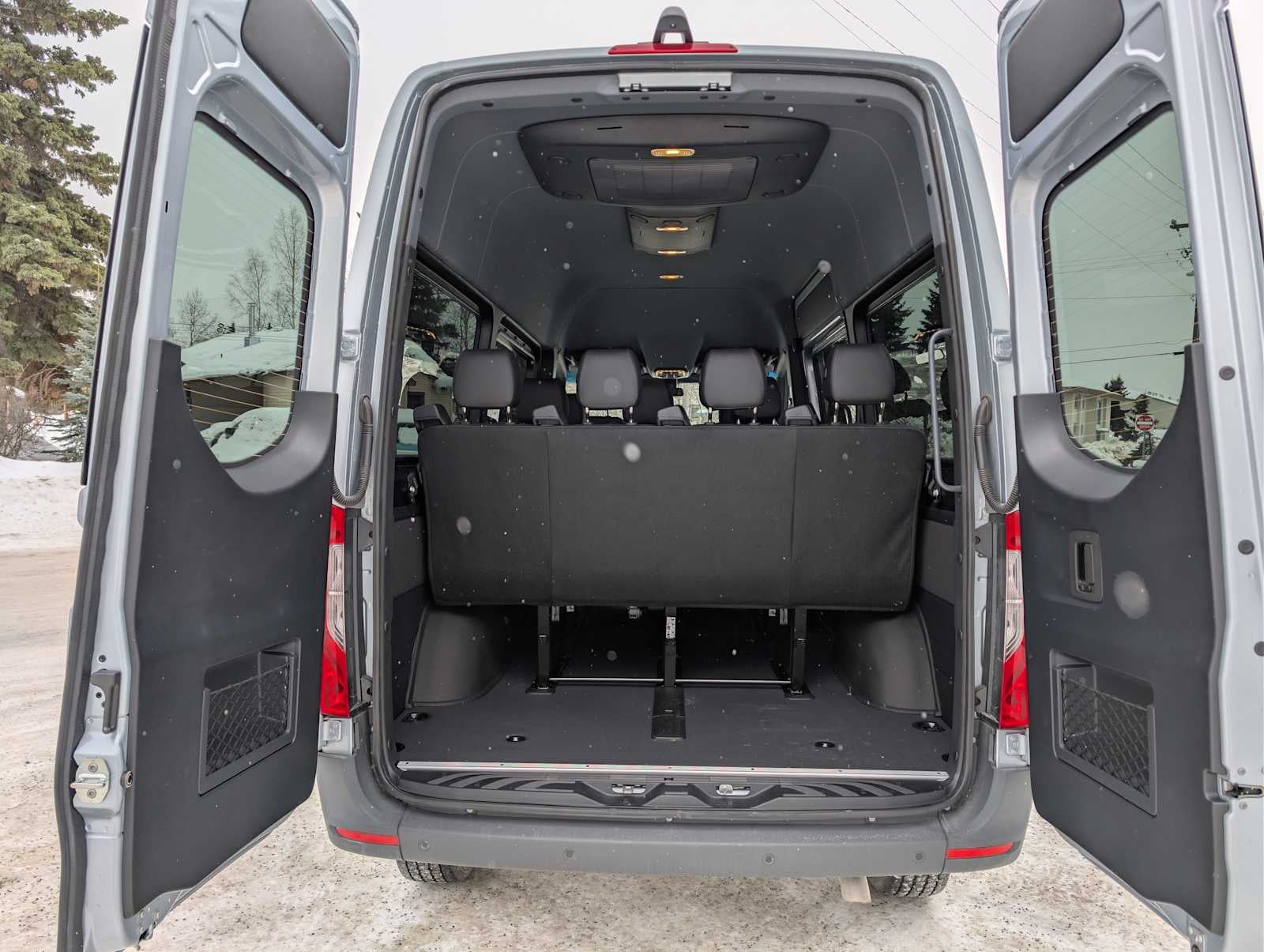 2025 Mercedes-Benz Sprinter Passenger Van 2500 Standard Roof I4 Diesel HO 144" AWD