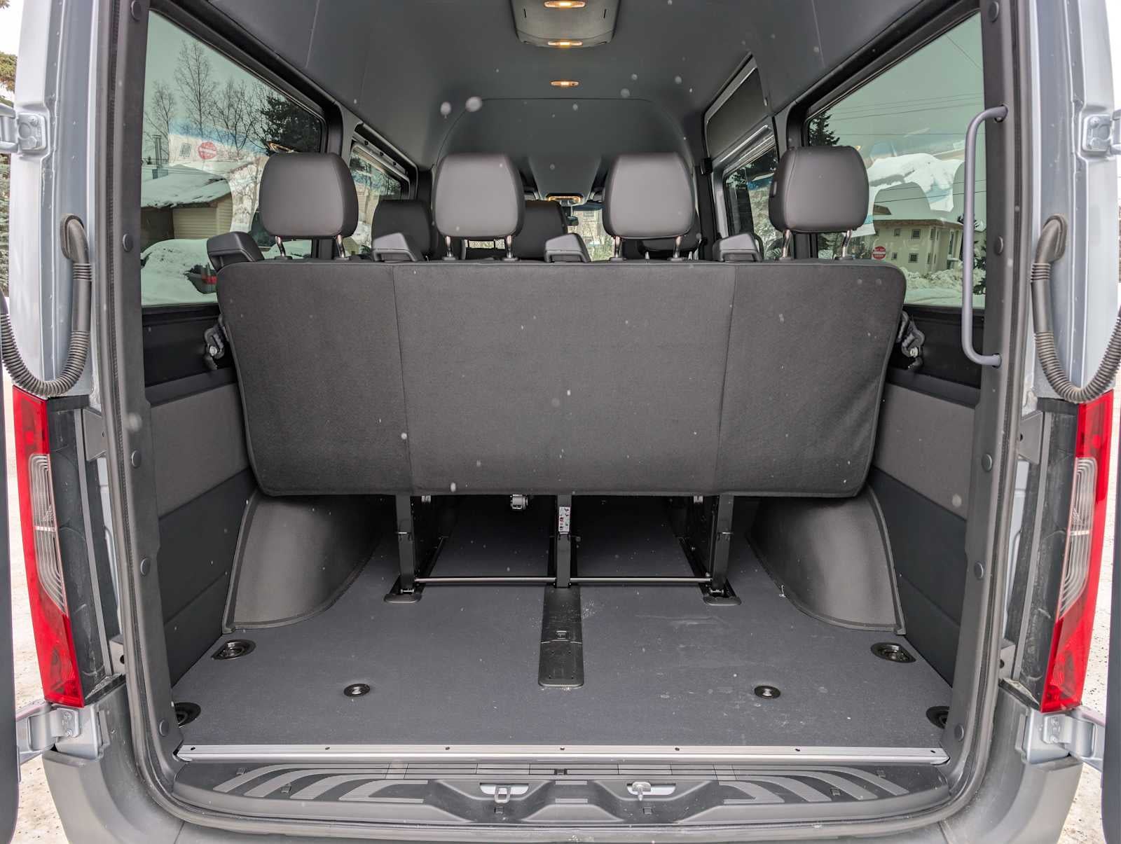 2025 Mercedes-Benz Sprinter Passenger Van 2500 Standard Roof I4 Diesel HO 144" AWD