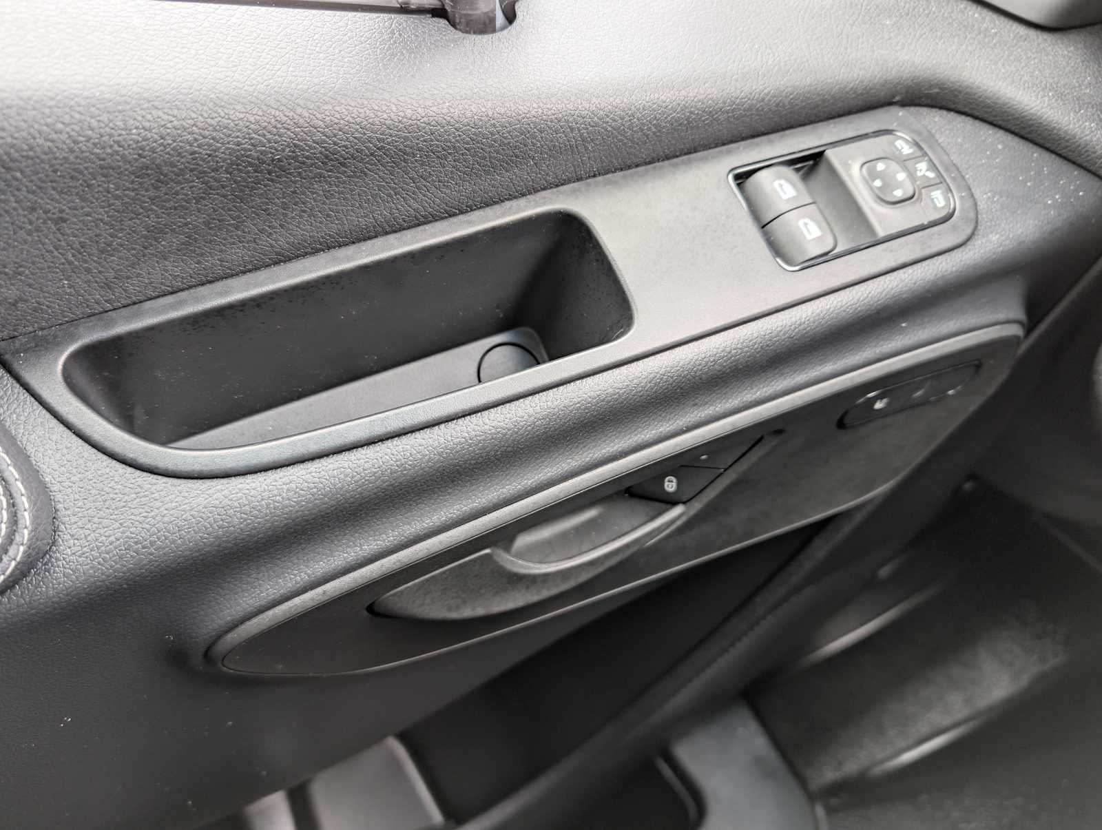 2025 Mercedes-Benz Sprinter Passenger Van 2500 Standard Roof I4 Diesel HO 144" AWD