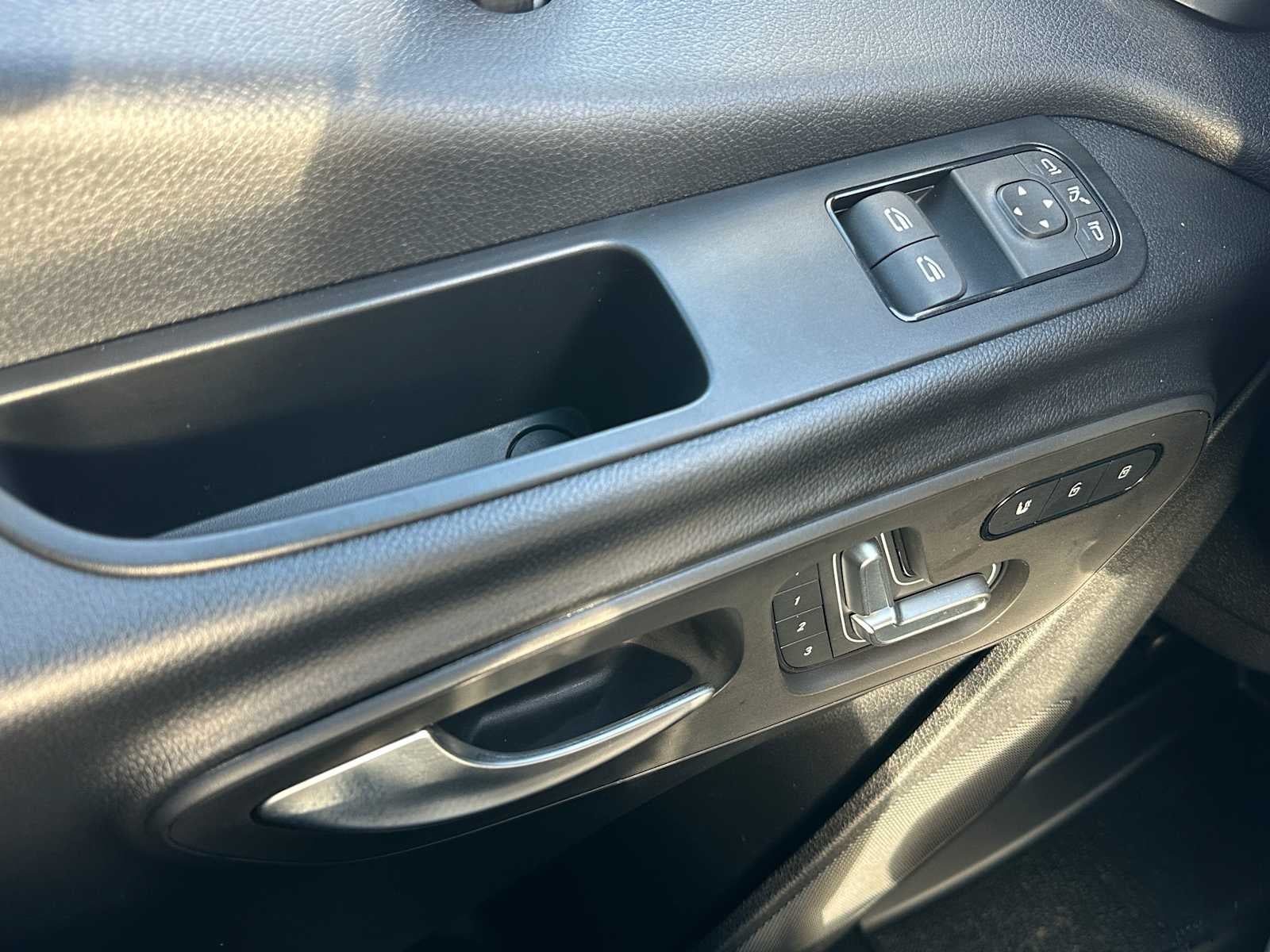 2026 Mercedes-Benz Sprinter Passenger Van 2500 Standard Roof I4 Diesel HO 144" AWD