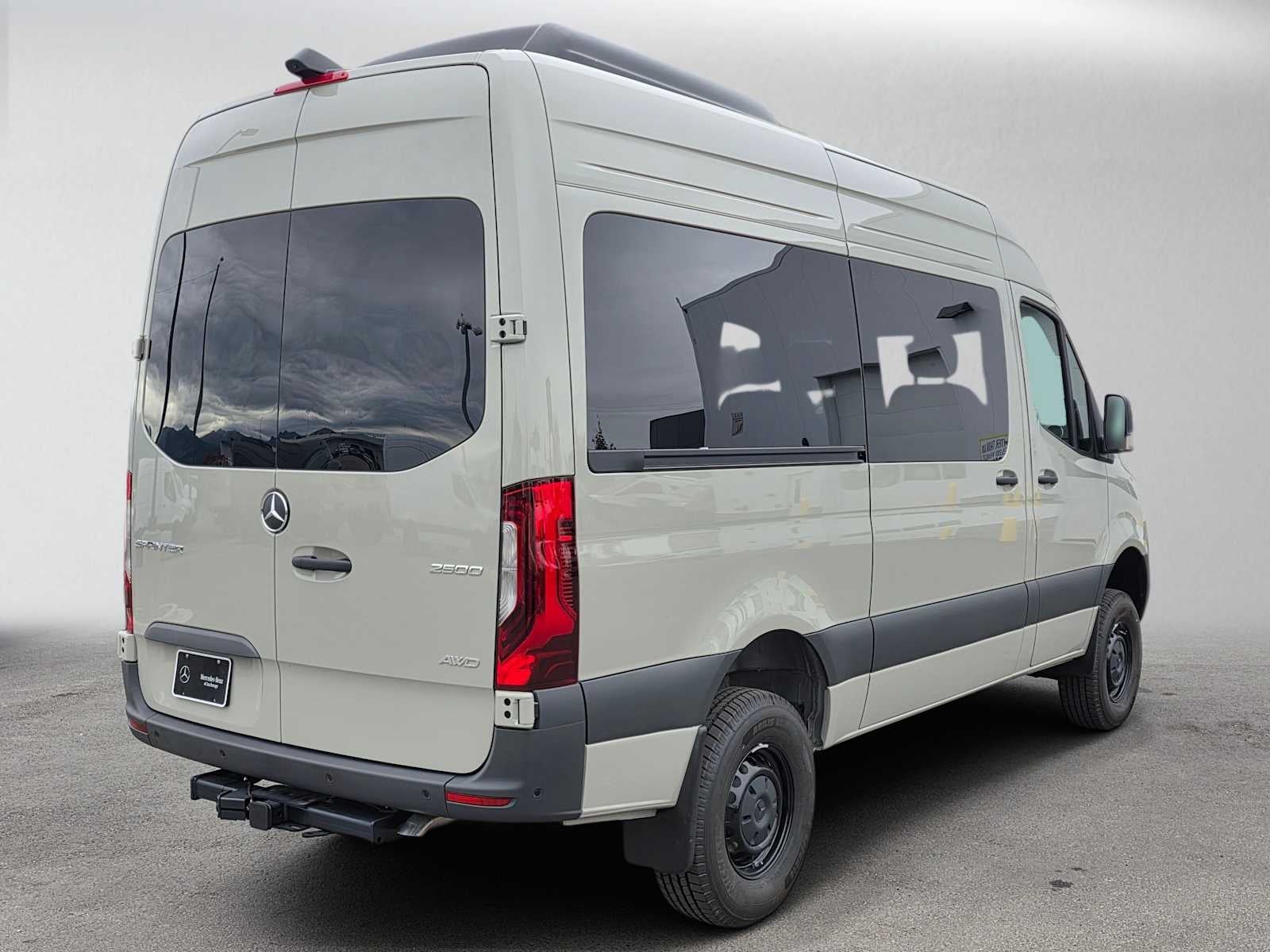 2026 Mercedes-Benz Sprinter Passenger Van 2500 Standard Roof I4 Diesel HO 144 AWD