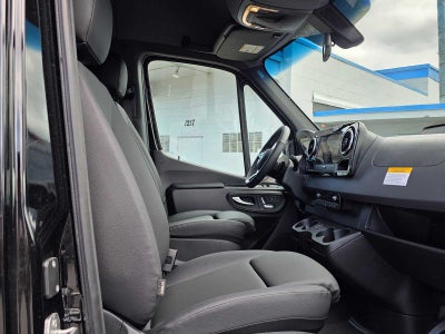 2026 Mercedes-Benz Sprinter Passenger Van 2500 Standard Roof I4 Diesel HO 144 AWD