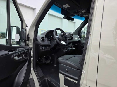 2026 Mercedes-Benz Sprinter Passenger Van 2500 Standard Roof I4 Diesel HO 144 AWD