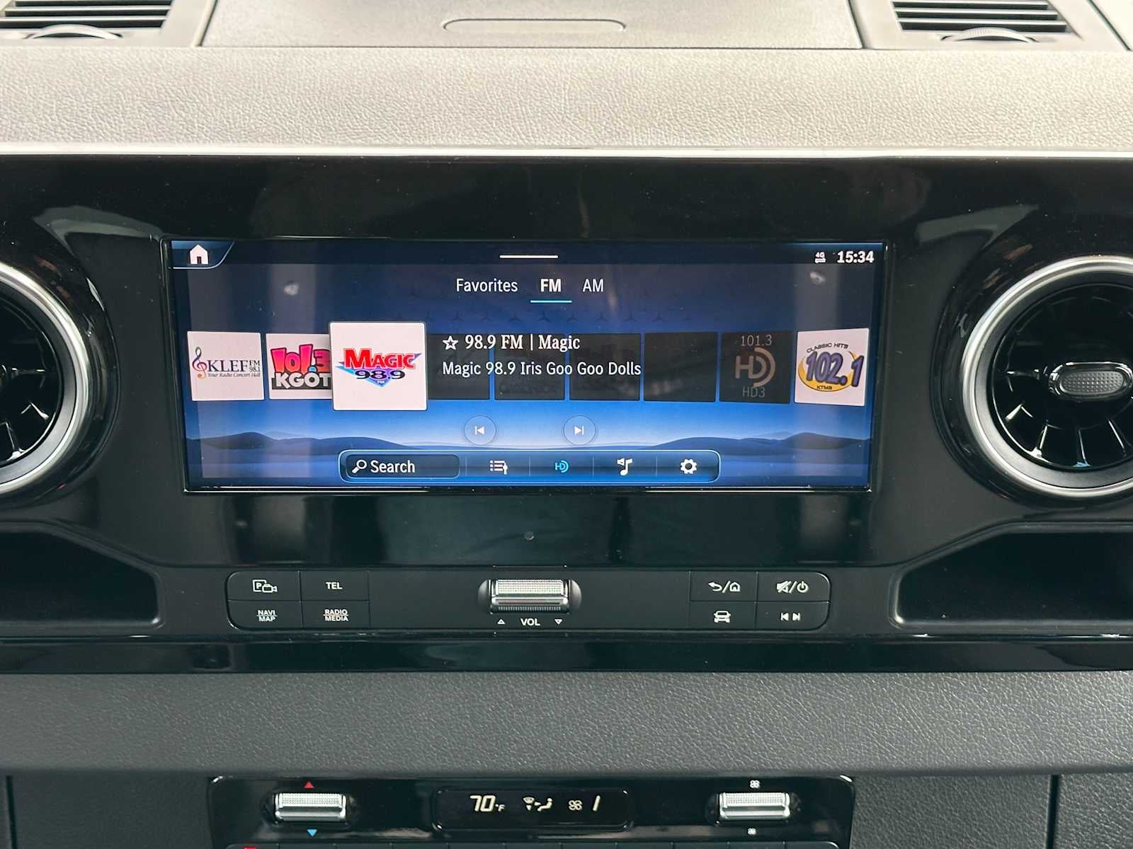 2026 Mercedes-Benz Sprinter Passenger Van 2500 Standard Roof I4 Diesel HO 144 AWD