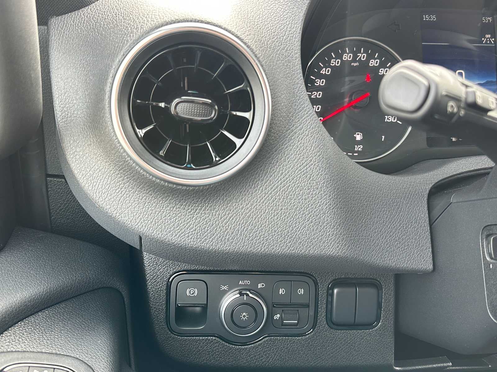 2026 Mercedes-Benz Sprinter Passenger Van 2500 Standard Roof I4 Diesel HO 144 AWD