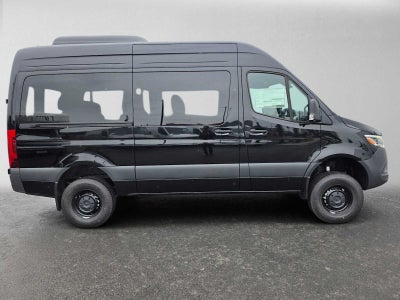 2026 Mercedes-Benz Sprinter Passenger Van 2500 Standard Roof I4 Diesel HO 144 AWD
