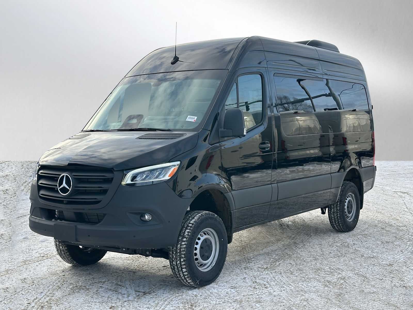 2026 Mercedes-Benz Sprinter Passenger Van 2500 Standard Roof I4 Diesel HO 144" AWD