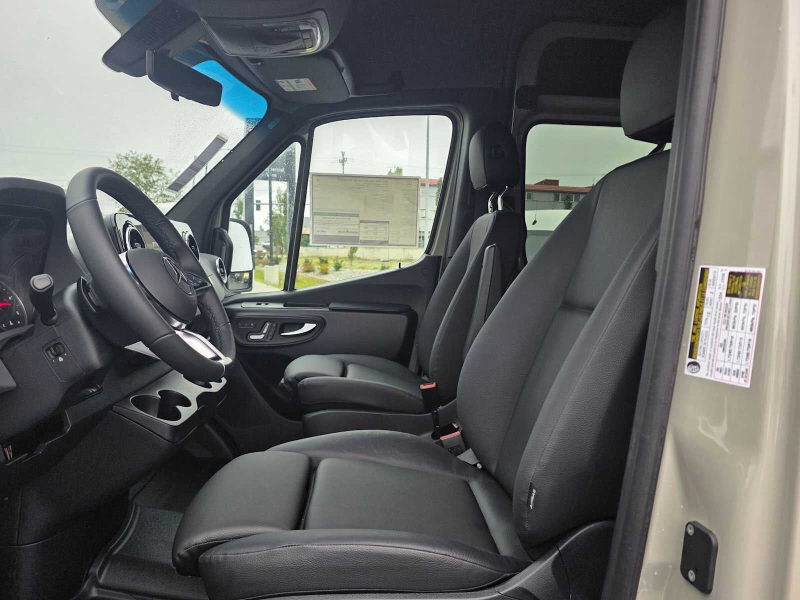 2026 Mercedes-Benz Sprinter Passenger 2500 Standard Roof I4 Diesel HO 144 AWD