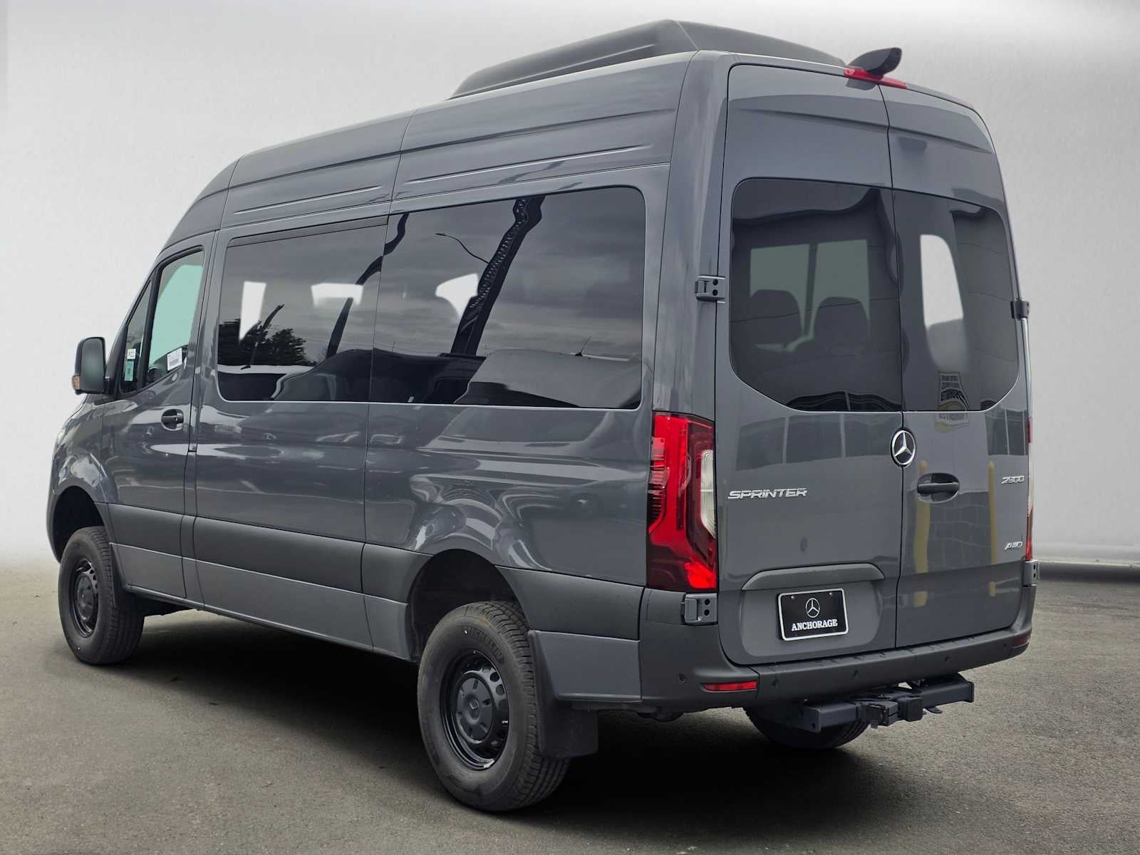 2026 Mercedes-Benz Sprinter Passenger 2500 Standard Roof I4 Diesel HO 144 AWD