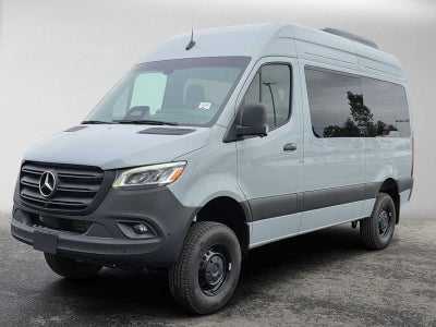 2026 Mercedes-Benz Sprinter Passenger Van 2500 Standard Roof I4 Diesel HO 144 AWD