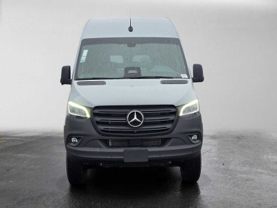 2026 Mercedes-Benz Sprinter Passenger 2500 Standard Roof I4 Diesel HO 144 AWD
