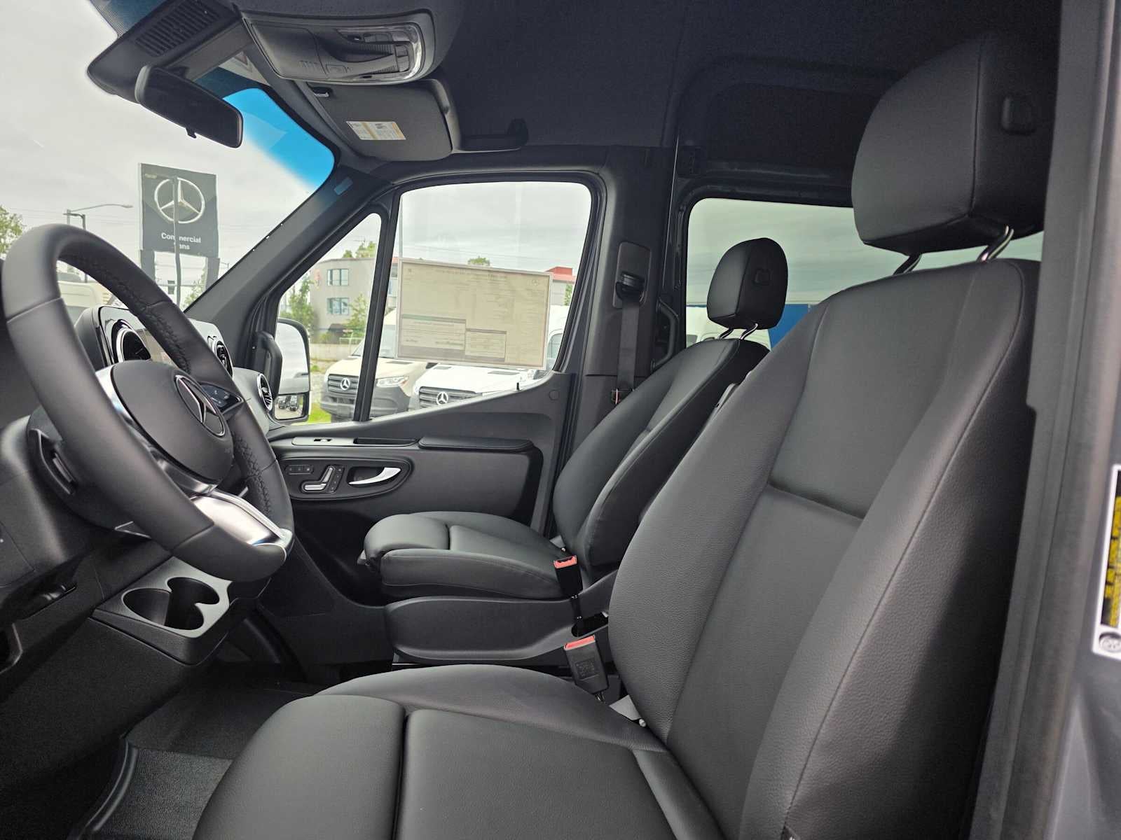 2026 Mercedes-Benz Sprinter Passenger Van 2500 Standard Roof I4 Diesel HO 144 AWD