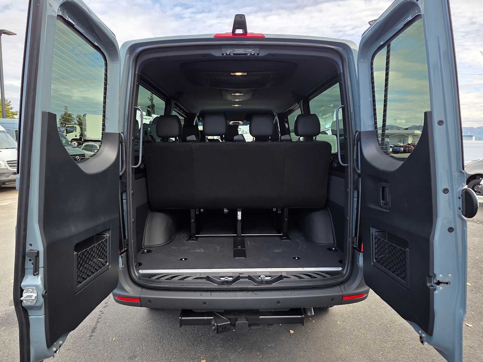 2026 Mercedes-Benz Sprinter Passenger 2500 Standard Roof I4 Diesel HO 144 AWD