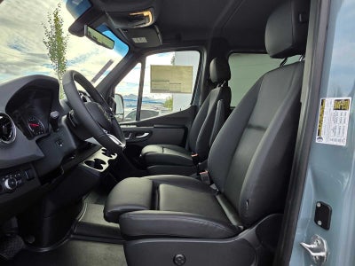 2026 Mercedes-Benz Sprinter Passenger 2500 Standard Roof I4 Diesel HO 144 AWD