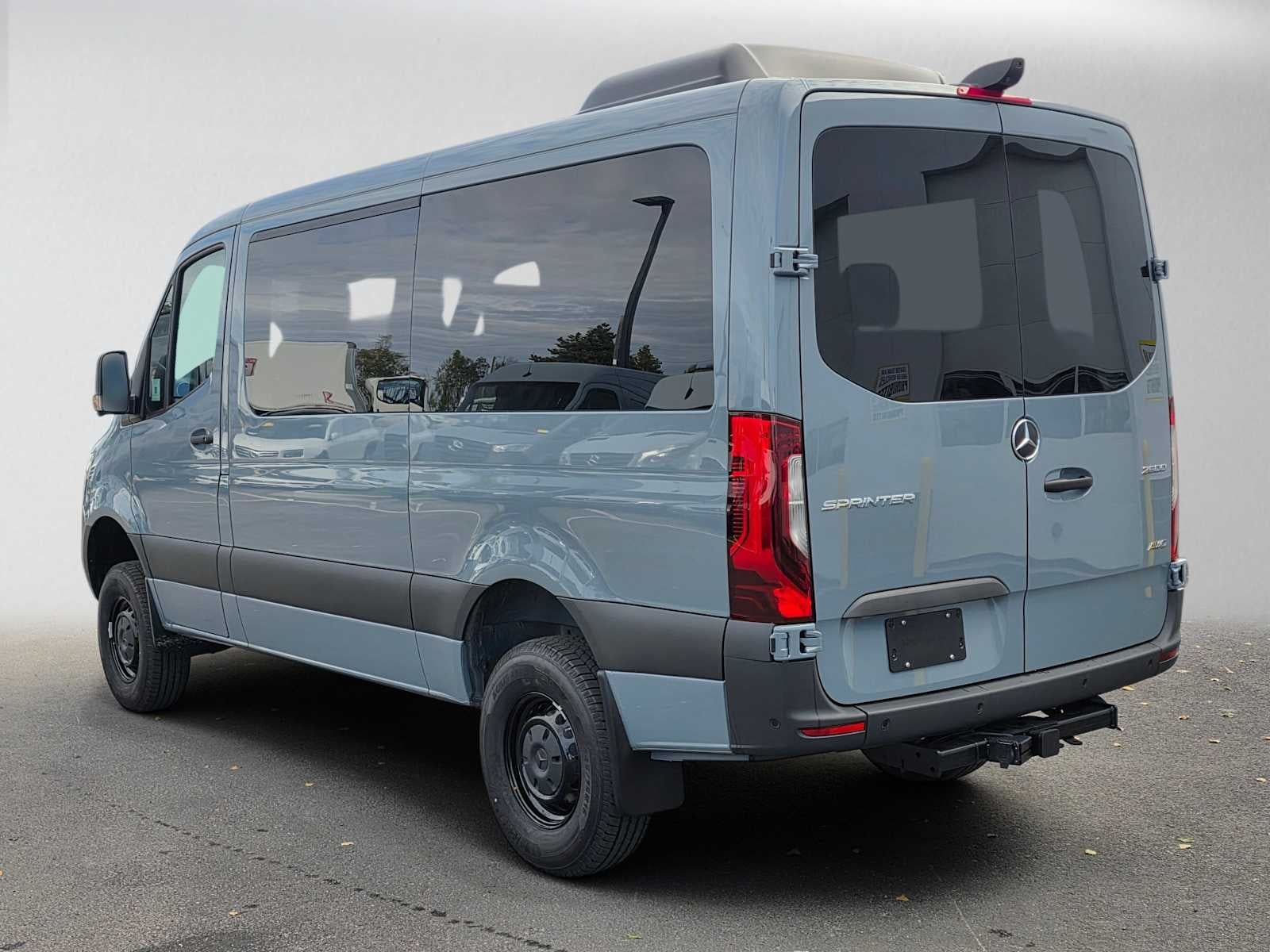 2026 Mercedes-Benz Sprinter Passenger 2500 Standard Roof I4 Diesel HO 144 AWD