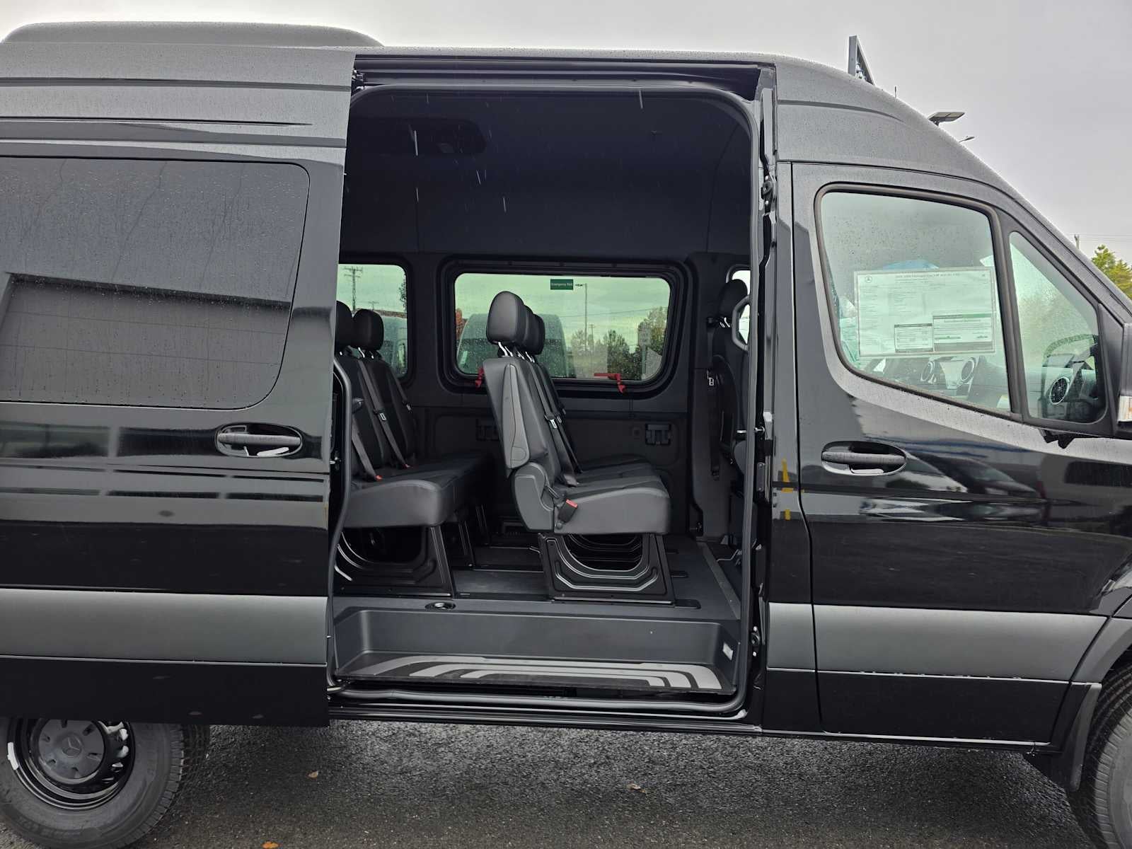 2026 Mercedes-Benz Sprinter Passenger 2500 Standard Roof I4 Diesel HO 144 AWD