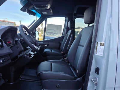 2026 Mercedes-Benz Sprinter Passenger 2500 Standard Roof I4 Diesel HO 144 AWD