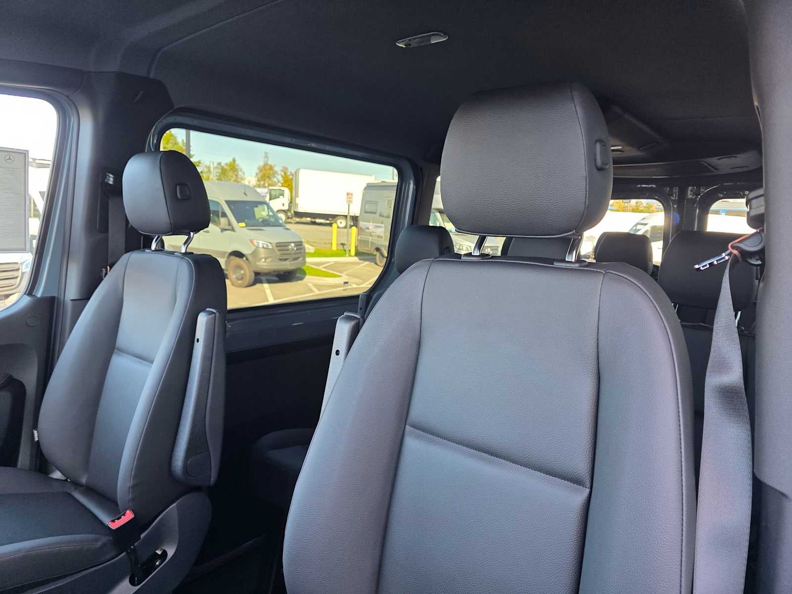 2026 Mercedes-Benz Sprinter Passenger 2500 Standard Roof I4 Diesel HO 144 AWD