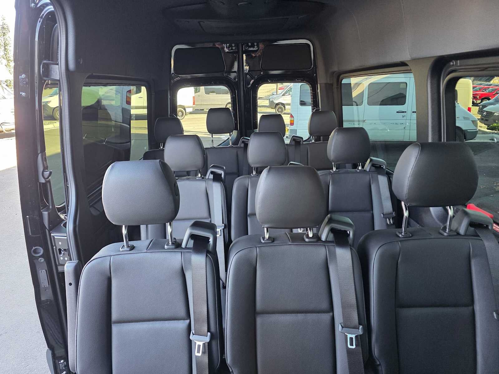 2026 Mercedes-Benz Sprinter Passenger 2500 Standard Roof I4 Diesel HO 144 AWD