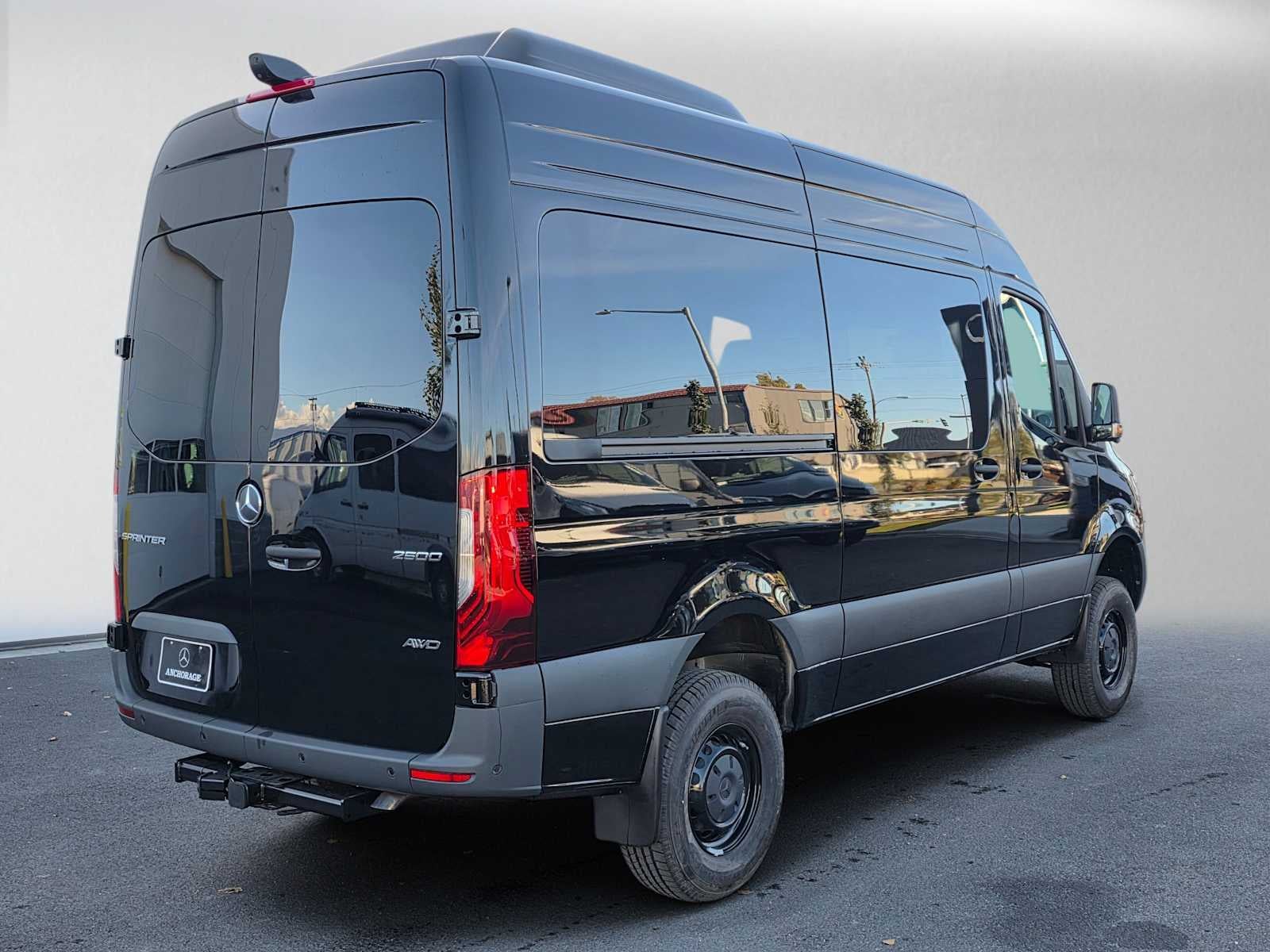 2026 Mercedes-Benz Sprinter Passenger 2500 Standard Roof I4 Diesel HO 144 AWD