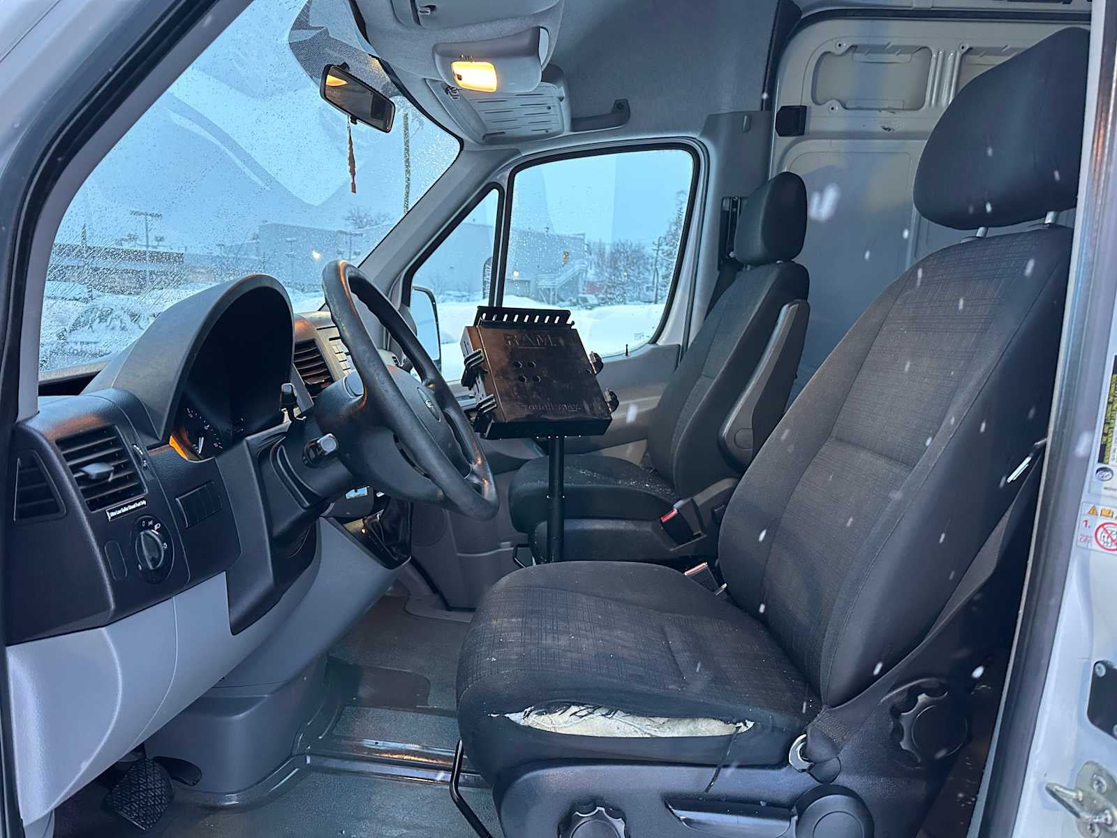 2015 Freightliner Sprinter Cargo Vans 4WD 2500 144"